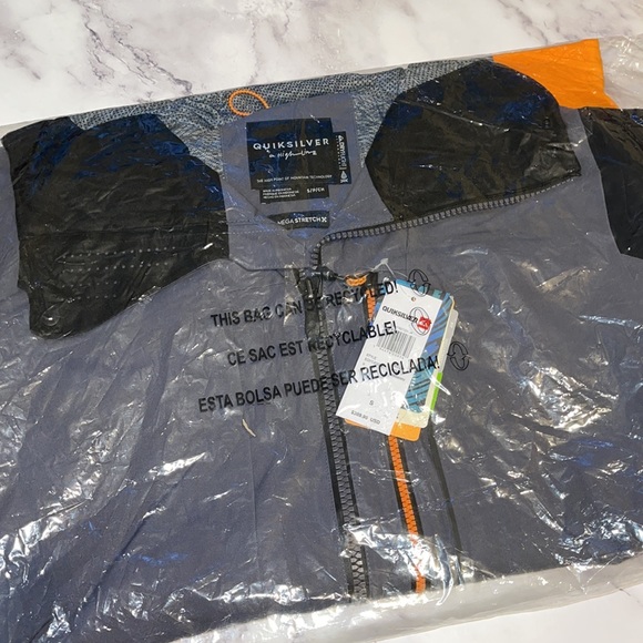🔥 Quiksilver TR Stretch Jacket NWT - Picture 5 of 5